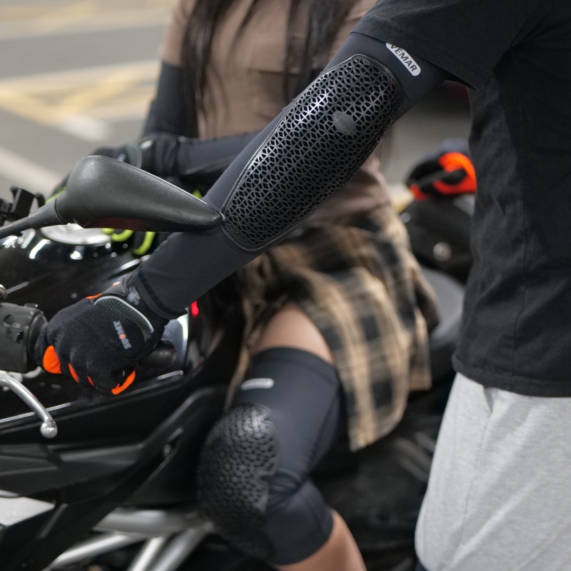 Breathable Ice Silk Summer Kne - огляд і ціна Motorcycle Gear For Summer